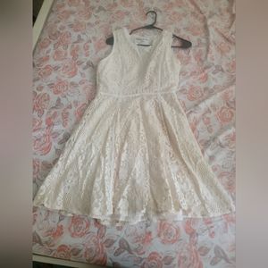 Lauren Conrad LC white lace dress Size 10